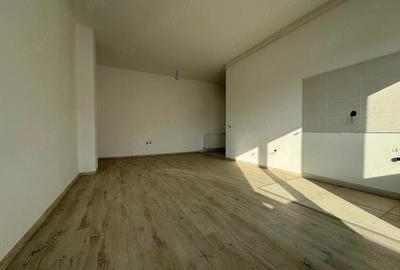 Garsonieră semidecomandată în Tractorul - 3