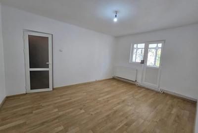 Etaj 2 - Alexandru - minerva - 2 camere renovat - liber - 3