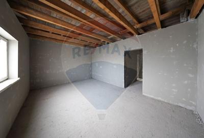 Locuieste sau investeste: Duplex cu curte in Cristian - 11