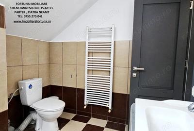 Vila cocheta prevazuta cu garaj si 500 mp teren,com.Alexandru cel Bun - 15