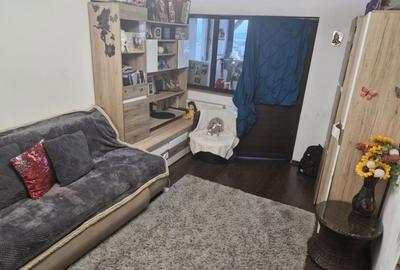 Apartament cu 2 camere decomandat în Burdujeni