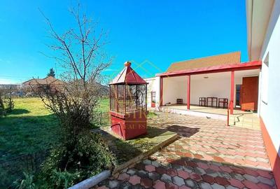 COM 0% Casa individuala cu 3 camere renovata | Giarmata-Vii