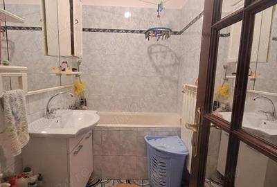 Apartament cu trei camere - 9