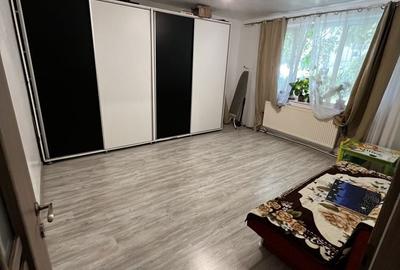 Apartament cu 3 camere decomandat în Central - 4