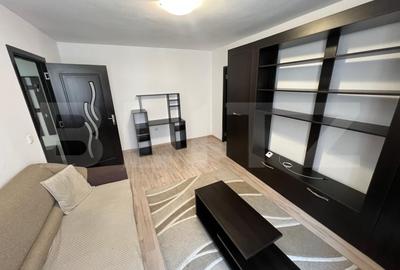 2 camere ultracentral - confort, lumina naturala si acces la pod - 3
