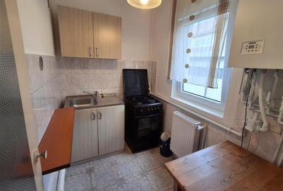 Garsonieră semidecomandată în Sub Arini - 2