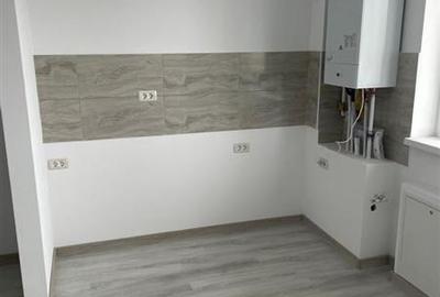 Garsonieră decomandată în Sânpetru - 2