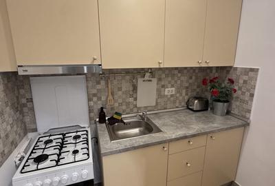 Garsonieră semidecomandată în Vatra Luminoasă