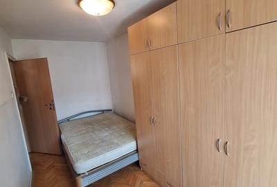 3 camere .. Calea Martirilor ... 72000  euro - 9