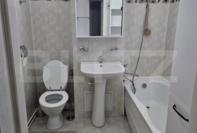 Apartament cu 2 camere si dressing, decomandat , 70 mp, la cheie Apartament cu 2 camere si dressing, decomandat , 70 mp, la cheie - 11