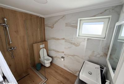 Casă cu 4 camere cu Teren 350 Mp în Central - 9