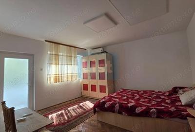 Casă cu 2 camere cu Canalizare în Central - 6
