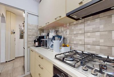 Apartament cu 2 camere semidecomandat, mobilat în Florilor - 6