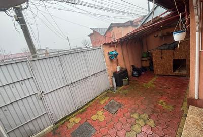 Casa de vanzare cu 4 camere (P+M) in zona Cartier 23 August-Hala Laminor - 19