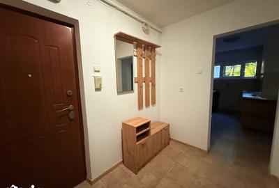 Apartament cu 2 camere decomandat în Cornișa - 7