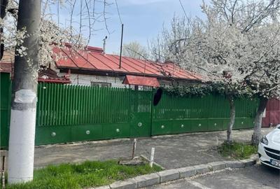 Casă individuală cu 2 camere în Bucureștii Noi