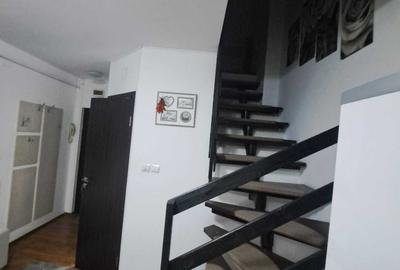 Apartament 2 camere tip mansarda zona Nicolina ! - 3