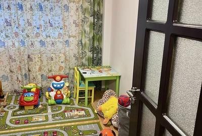 Apartament cu 3 camere decomandat în Central - 3