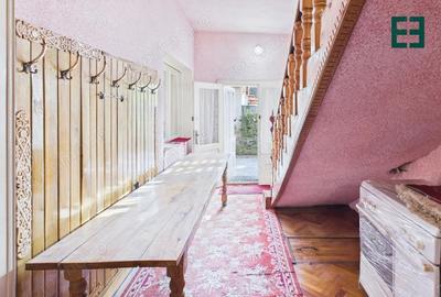 Casa cu 10 camere ?i 1437 mp teren in Ineu - Arad - 2