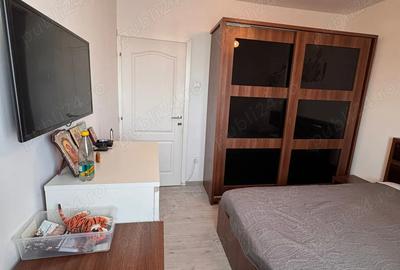 Apartament cu 3 camere decomandat în Drumul Taberei - 4