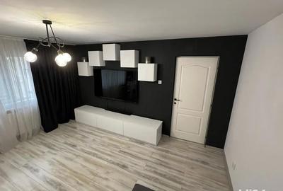 Apartament cu 3 camere decomandat în Central - 1