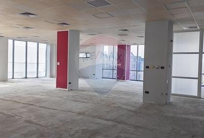 Birou, de 450 mp, în Central - 2