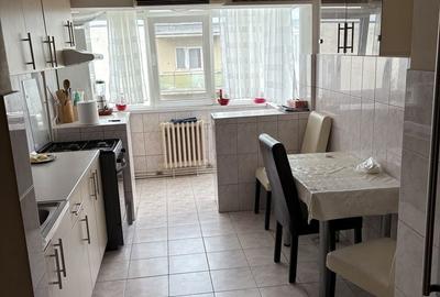 Apartament cu 2 camere decomandat în Micălaca - 2