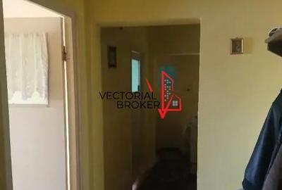 Apartament cu 3 camere decomandat în Basarabia - 2