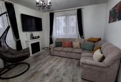 Casă cu Teren 400 Mp în Stupini - 4