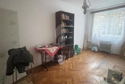 Apartament 4 camere în zona STRAZII SCARISOARA - 3