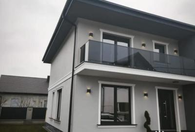 Casă cu 4 camere cu Teren 200 Mp în Central - 5