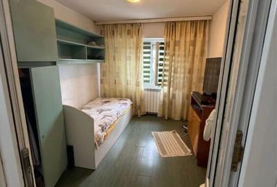 Apartament cu 3 camere decomandat în Brotăcei - 2