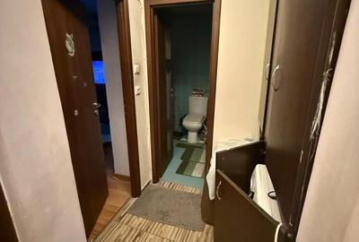 Apartament cu 3 camere decomandat în Crângași - 8