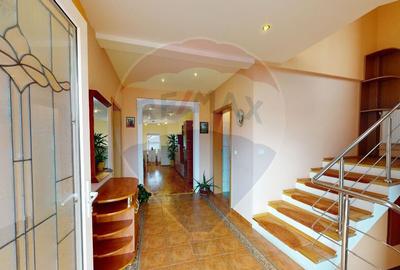 Vila individuala de inchiriat in Sibiu, cu teren de 1.000 mp - 1