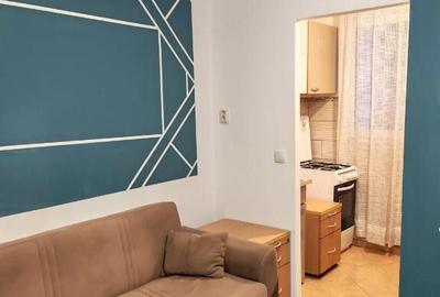 Garsonieră în Apărătorii Patriei