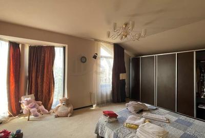 REV2003668 Tunari - Vila 6 camere 1200mp teren si garaj 3 masini - 13