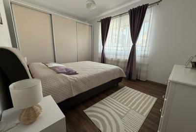 Apartament cu 3 camere în Rulmentul - 1