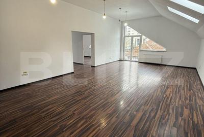 Spațiu comercial, de 100 mp, în Centrul Civic