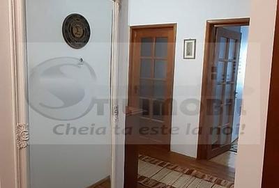 Apartament cu 3 camere decomandat, mobilat în Nicolina - 7