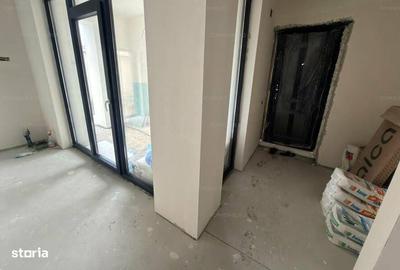 Casă cu 4 camere cu Canalizare în Central - 7