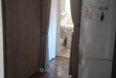 Apartament cu 2 camere decomandat în Broșteni - 3