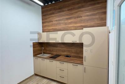 Spațiu comercial, de 50 mp, în Centura - 16