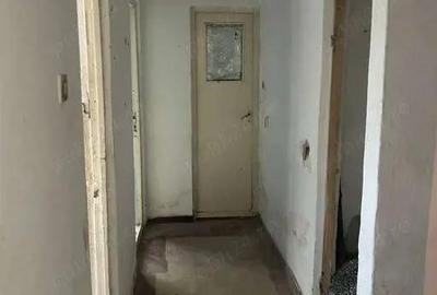 Apartament cu 2 camere decomandat în Stâlpu - 4