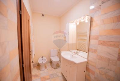 Birou, de 96 mp, în Eroii Revoluției - 9