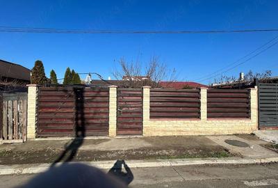 Casă cu Teren 299 Mp în Poiana - 2