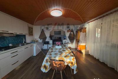 Casă cu 2 camere cu Teren 3050 Mp în Vătășești - 10