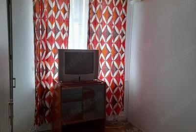 Apartament cu 3 camere semidecomandat în Sud - 2