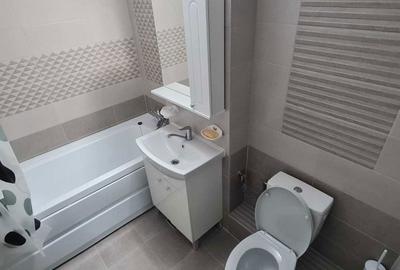 Apartament cu 2 camere decomandat în Central - 2