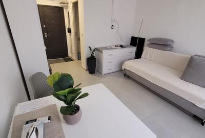 Năvodari - Central - Garsonieră renovată complet - termen lung -240 euro - 2