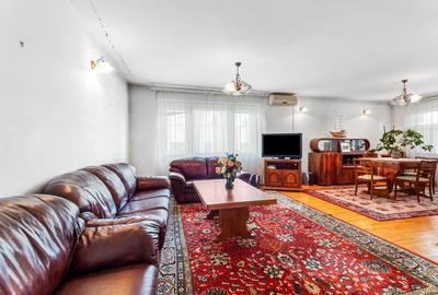 Vilă tip bloc 12 camere, 2 garaje 2 boxe  zona Tomis 1  Flămânda - 25